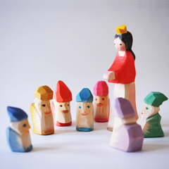 売れ済オンライン  白雪姫と小人と王様と王子さま オストハイマー社 彫刻/オブジェクト